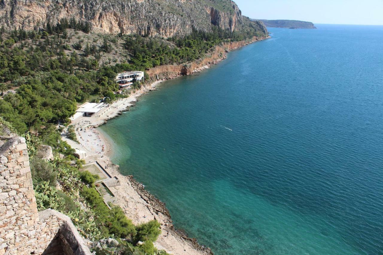3 Bds-5Min. Walk To The Beach Толон Экстерьер фото